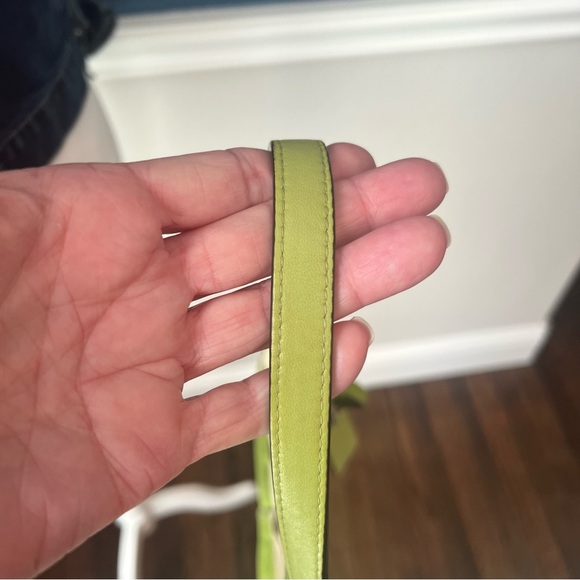 Coach Tan and Green Signature Shoulder Bag - Picture 7 of 10